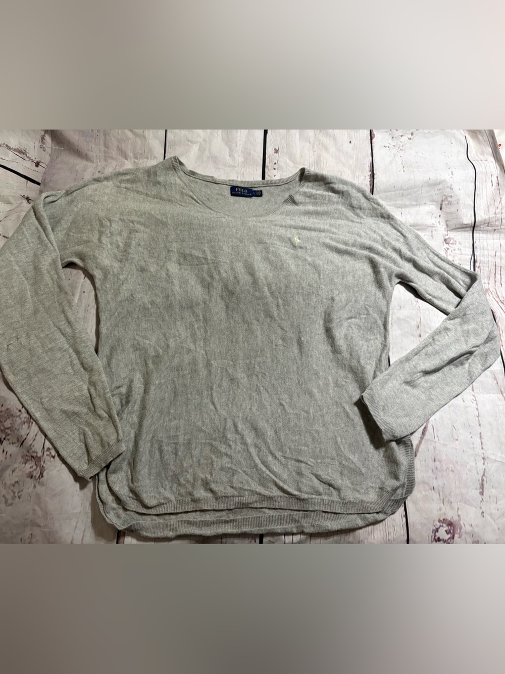 Polo by Ralph Lauren womenโs Light Gray long sleeve blouse large